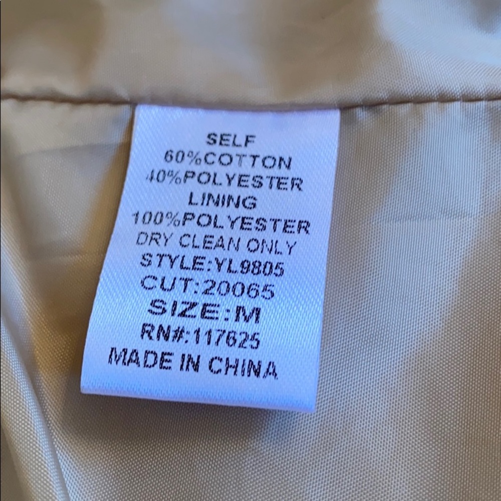 Button up lightweight coat from YA Los Angeles - Picture 7 of 8
